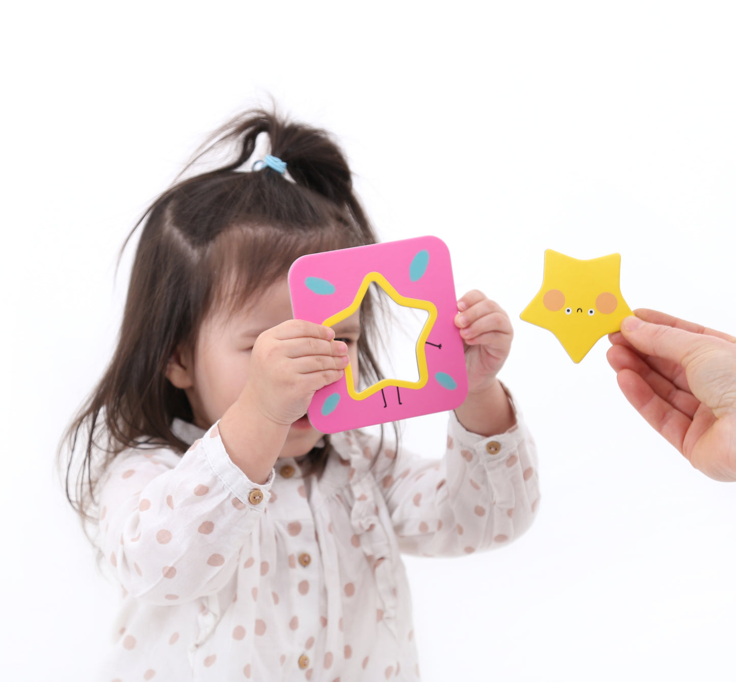 On-the-Go Puzzles Discovering Shapes